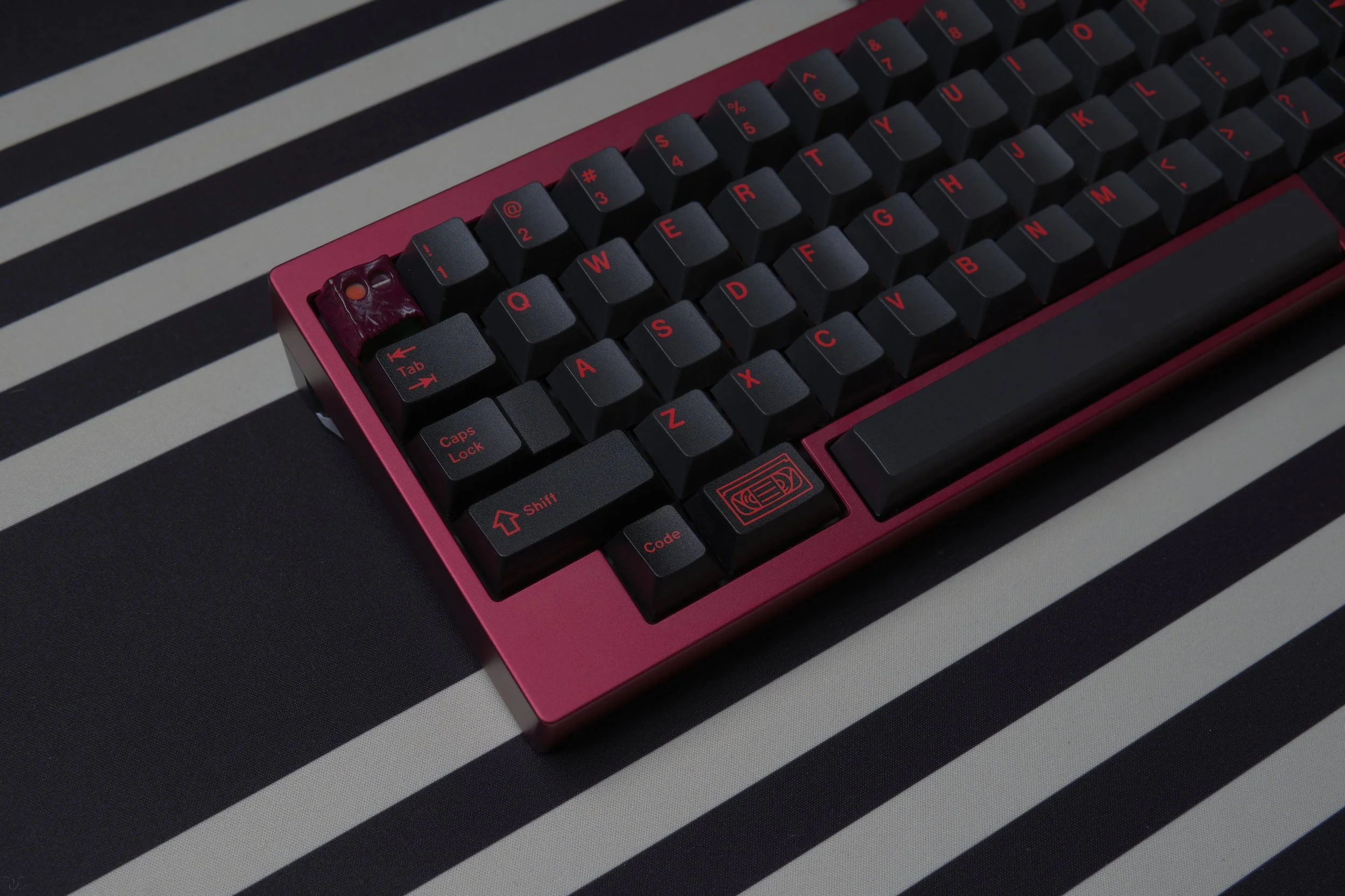 Neson Design 700E — Lightning Keyboards